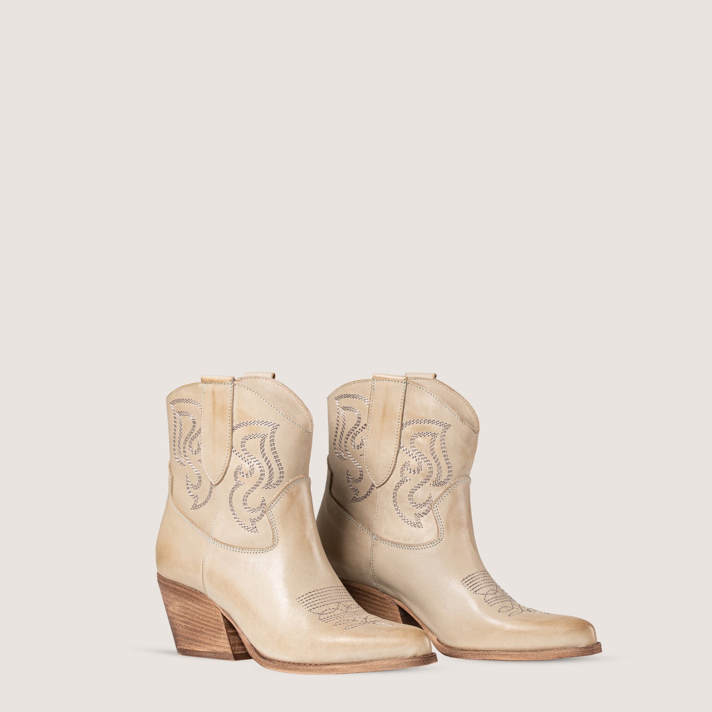 Bradley Texan Boots Beige