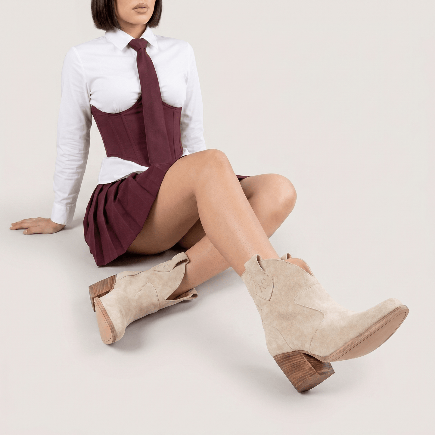 Stivaletti Texani Velvet Beige - KALI SHOES®