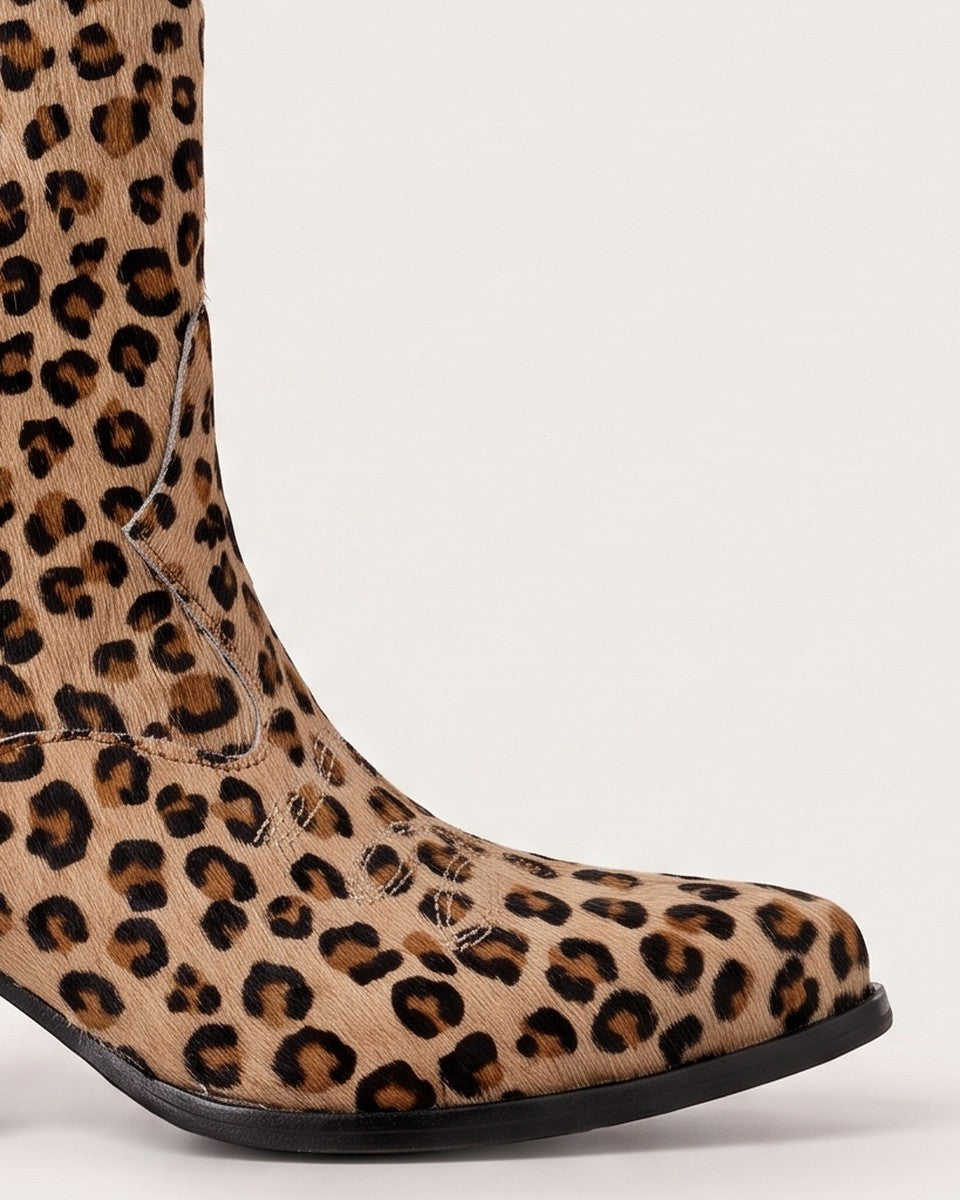 Iman Fever The Core, dettaglio stitch